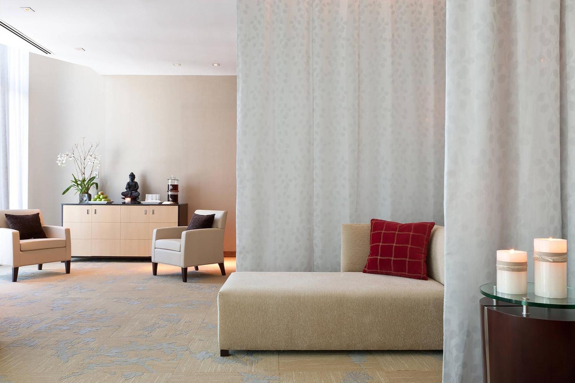 Hotel Beaux Arts, Autograph Collection Miami Phòng bức ảnh